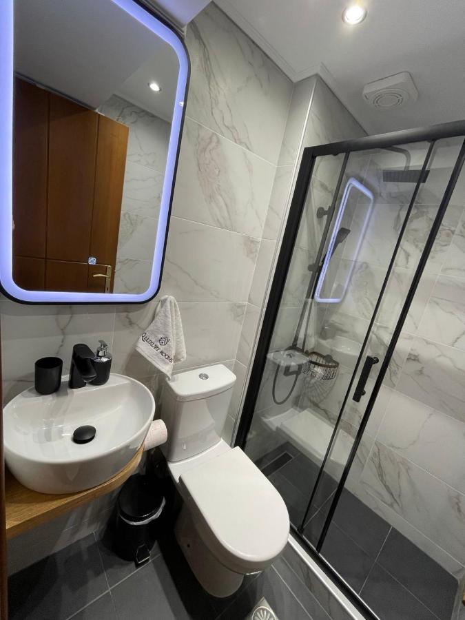 Q Luxury Perea Center Apartment *